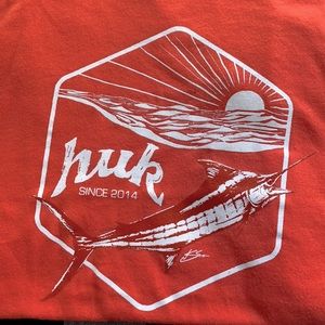 New with tag Huk women’s tee shirt